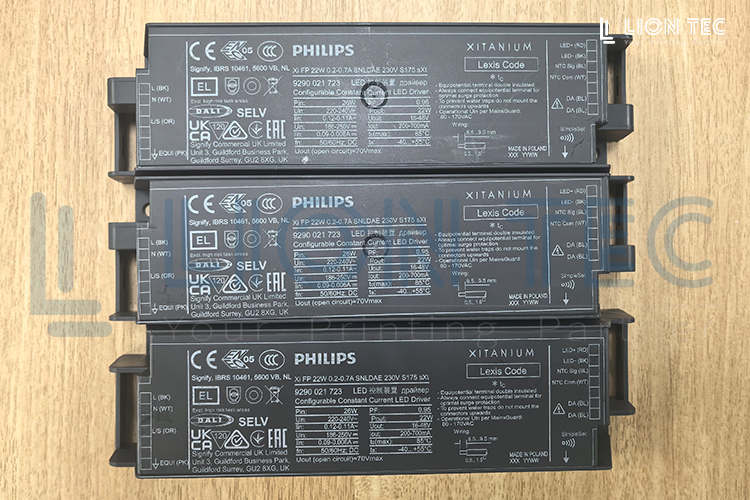 塑料殼UV噴碼機噴?。浩平庑袠I難題，提升標識品質與穩定性